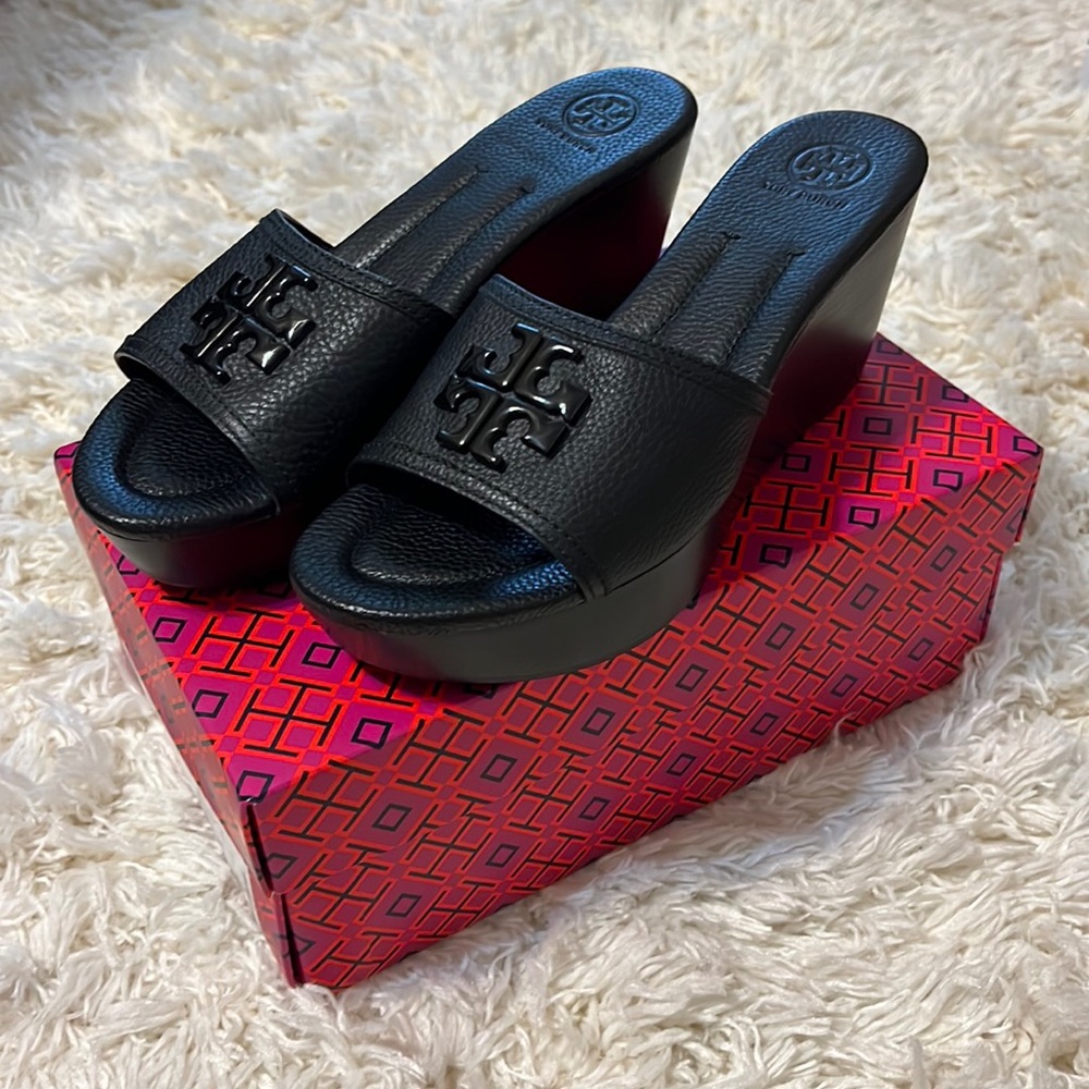 *NEW* Tory Burch Heels